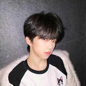 ᯠ _   ̫  _ ᯄ ੭头像