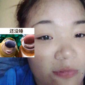 憨铯头像