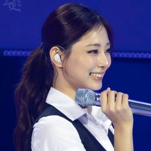 是rainy吖～头像