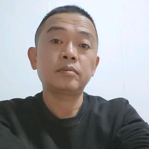 喜欢听伤感歌曲的憨憨头像