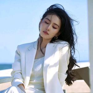 阳光狮子_m头像