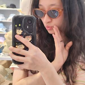 小乌很幸福✨头像