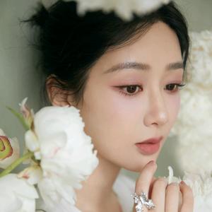 紫宝咕咕咕🦋头像