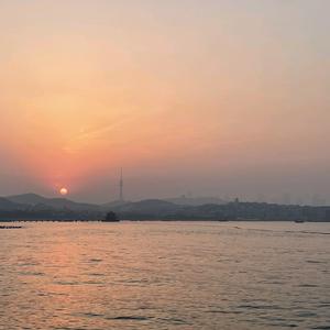 与果说校（云果小助手）头像