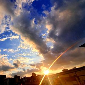 往事终成浮云头像