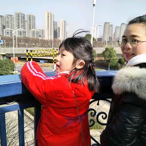 颖涵头像