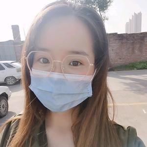 刘      ，头像