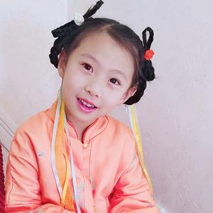 月亮不想弯头像