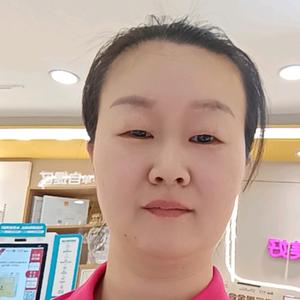 益阳万达孩子王陈陈头像