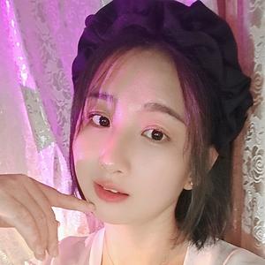 柠檬不酸（快乐至上～～努力中）头像