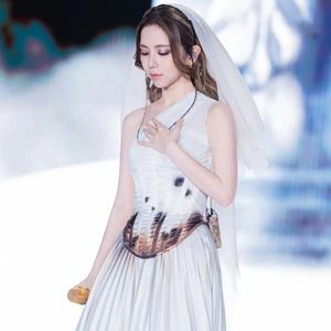 何其有幸邓紫棋头像