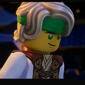 喜欢玩我的世界的劳埃德头像