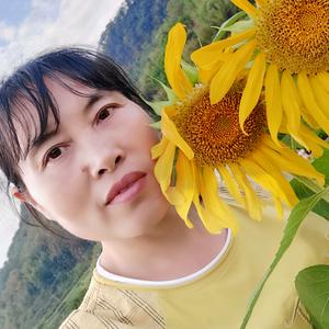 四川豆腐坊刘姐头像