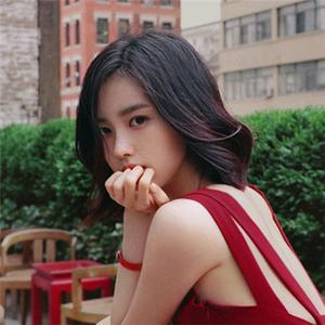 两只小鱼儿🐳头像