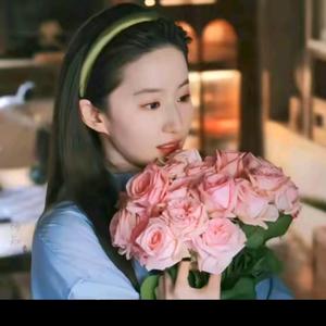 ✨🍊小洛✨头像