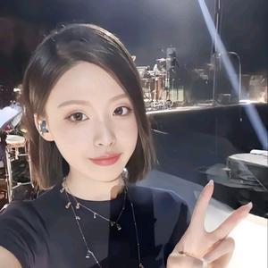 念尧的👧👧头像