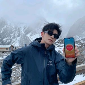 云南领队阿峰头像