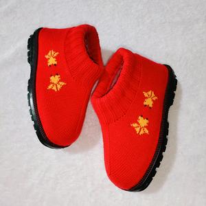 淑兰编织《毛线鞋》头像