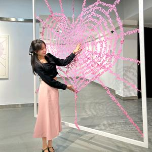 江稳稳，玩艺头像