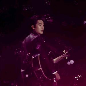 月亮鱼（见过于适两次并和于适对视版）头像