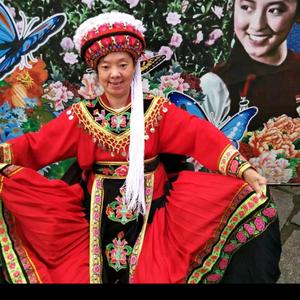 漂 亮 妹 妹（阳光女孩）头像