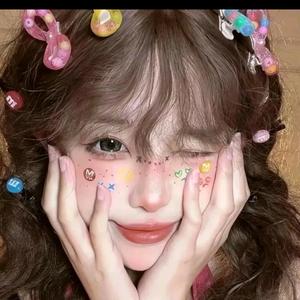 🥥ᥫᩣ໌້ᮨ咸鱼翻身🧀头像