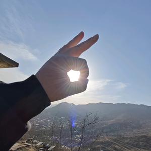 灵台方寸 斜月三星头像