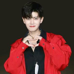 任嘉伦的嘉人头像