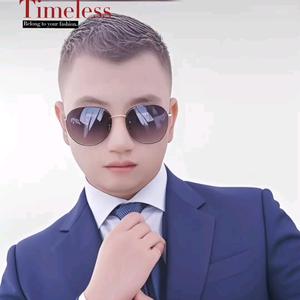 关注烤鸡仔头像