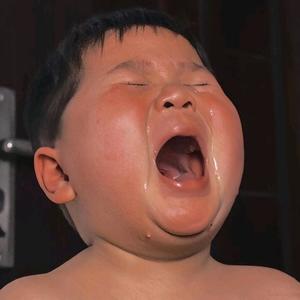 小涛努力中💨头像