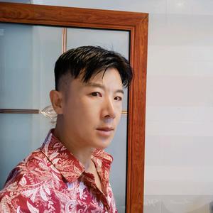 旅居东南亚的stone头像