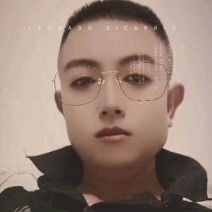 ^ℋღ᭄似我🍒非我࿐头像