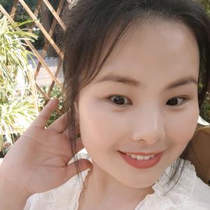 文荧自媒体头像