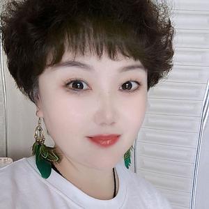 开心果芳芳头像