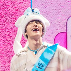 喷火小脑斧头像