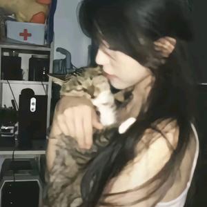 吃吃就知道吃头像