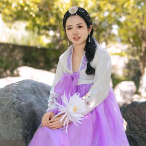 深山一朵莲头像