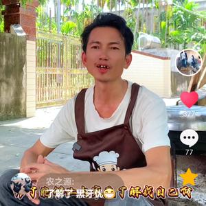 优爹向钱冲头像