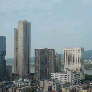 滕泰汽修，欧阳头像