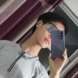 捡了个拾肆头像