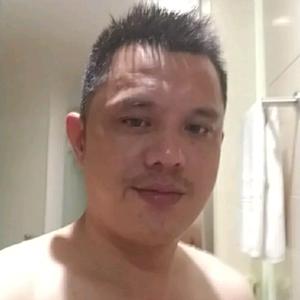 狂暴疯男人<翻身>头像