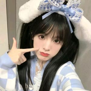 噜啦噜啦嘞头像