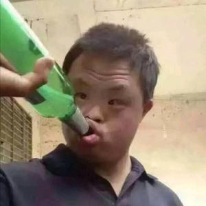 猛踹瘸子那条好腿、的抖音 - 抖音