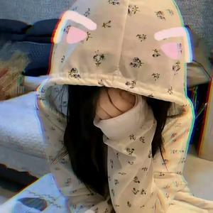 ^摆烂小鱼^头像