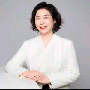 爱艺美软装设计丹姐头像