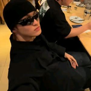 𝗷_𝗷𝗵𝘆𝘂𝗻头像