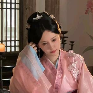 辣辣是个男孩🌸头像