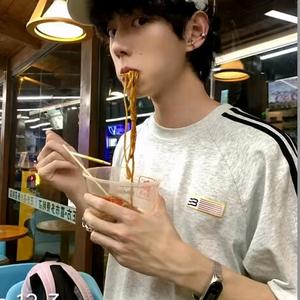 我名有珉^O^头像