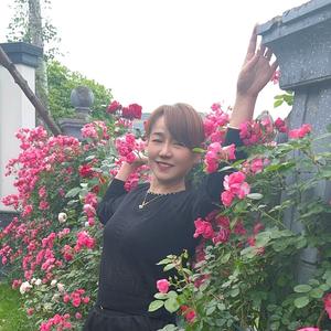 景琦古建方华头像