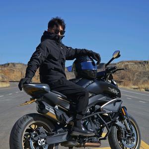 骑NK的浩冬🏍头像